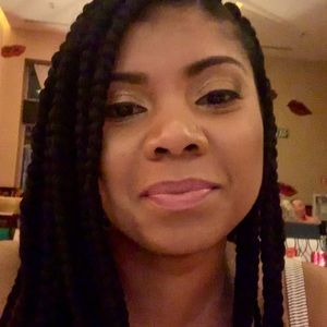 [] Meet Your Posher []